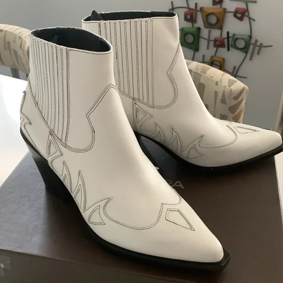 MYACLARA Italian western ankle boots leather NIB size 7 EU 38 - Picture 5 of 11